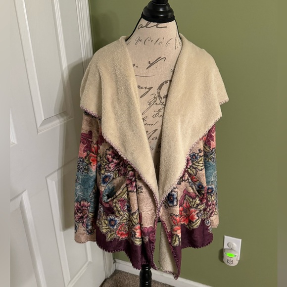 Biya Johnny Was Ledona sherpa floral cardigan - Picture 3 of 13